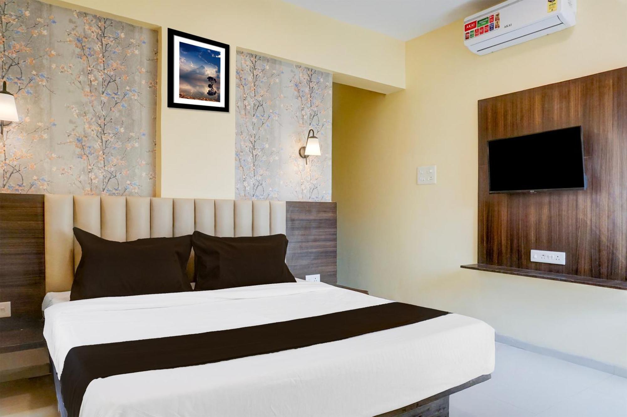 Super Collection O Veerbhadra Nagar Baner Hotell Méribel Village Eksteriør bilde